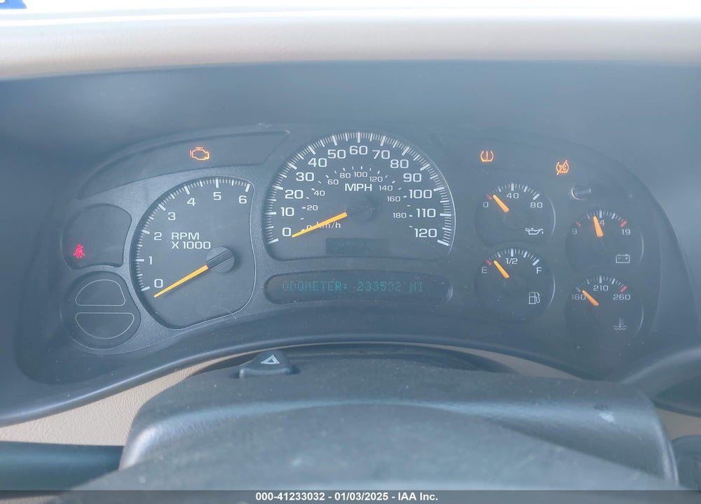 2005 CHEVROLET TAHOE Z71 VIN: 1GNEC13T25R149383