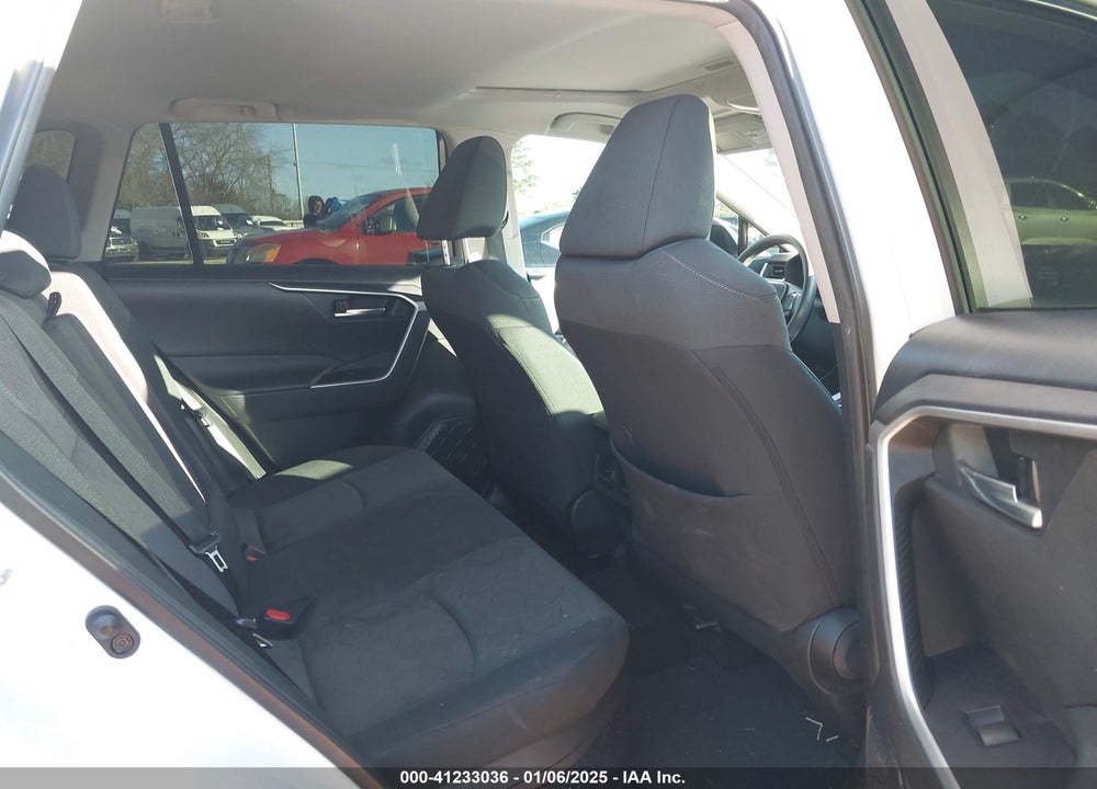 2021 TOYOTA RAV4 HYBRID XLE VIN: 4T3RWRFV8MU020818