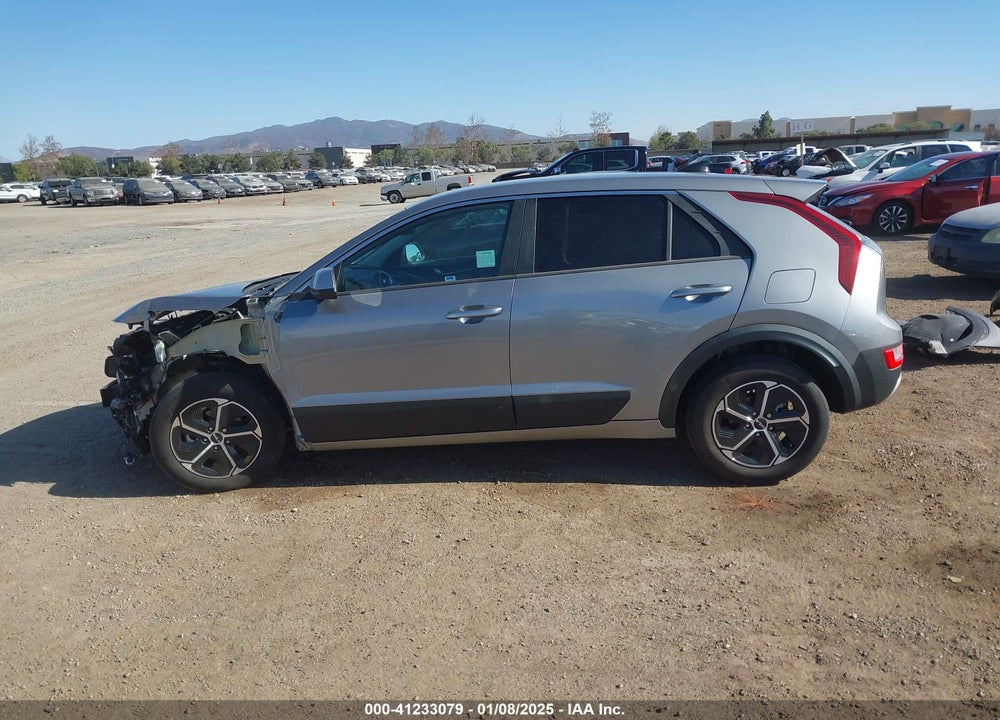 2023 KIA NIRO LX VIN: KNDCP3LE1P5105869