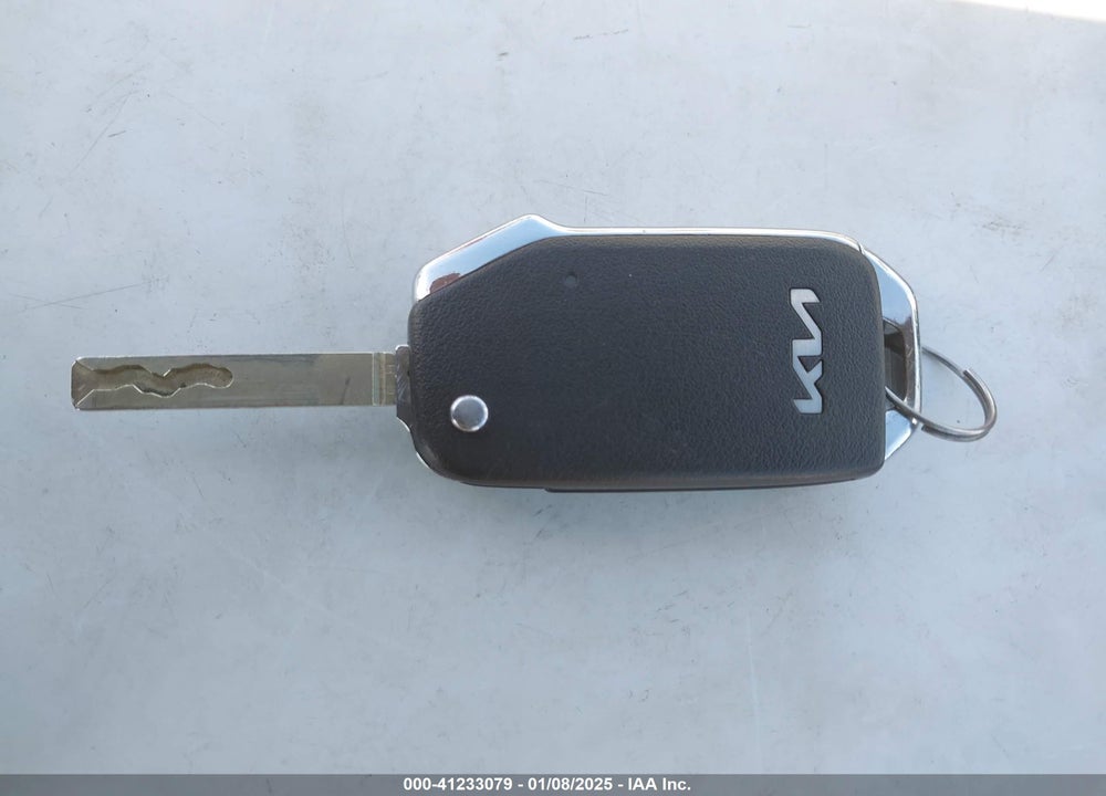 2023 KIA NIRO LX VIN: KNDCP3LE1P5105869