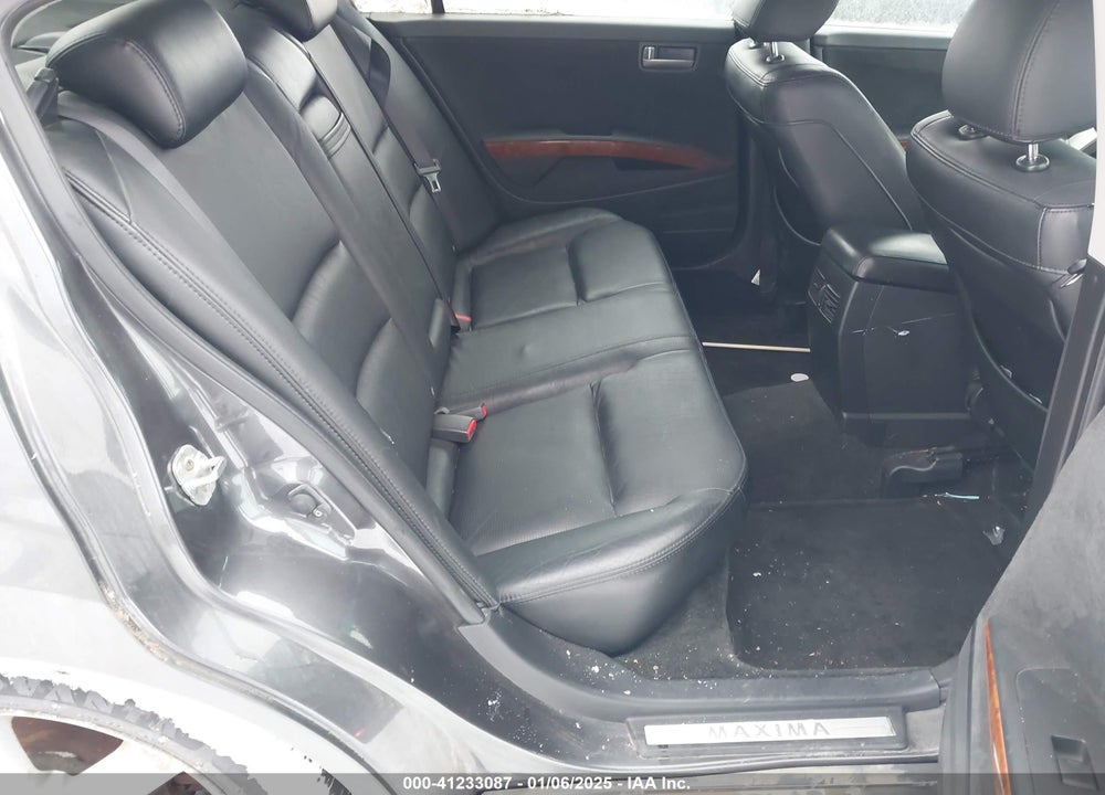 2004 NISSAN MAXIMA 3.5 SL VIN: 1N4BA41E44C922840
