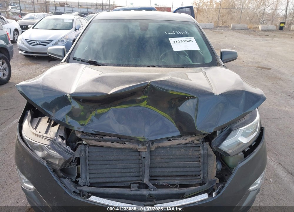 2019 CHEVROLET EQUINOX LT VIN: 2GNAXUEVXK6166040