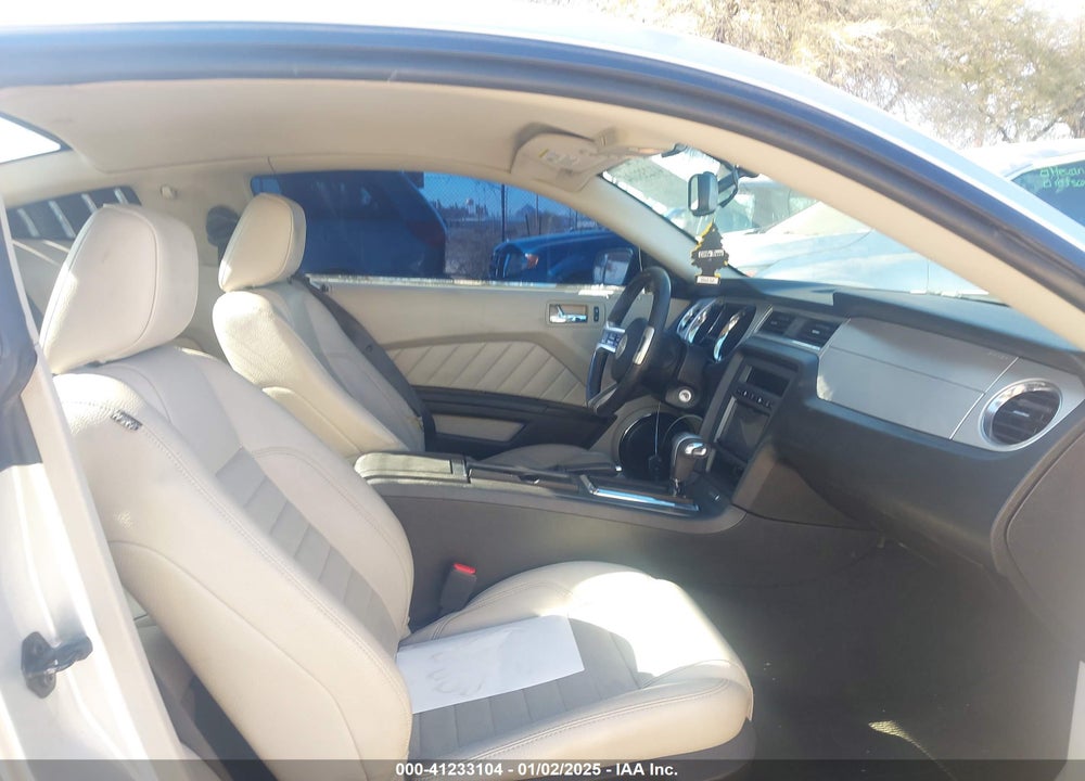 2011 FORD MUSTANG V6 PREMIUM VIN: 1ZVBP8AM7B5165681