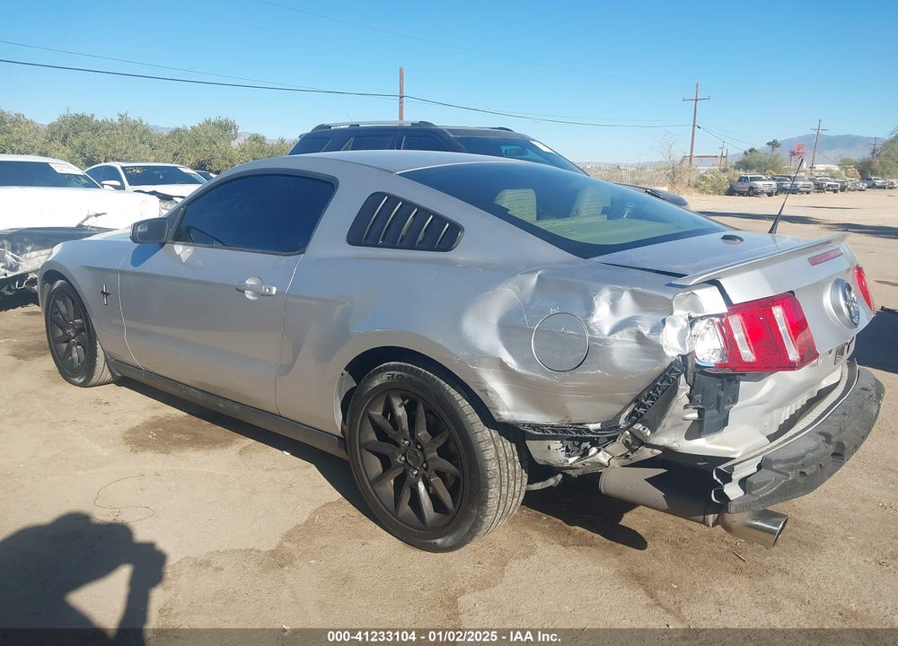 2011 FORD MUSTANG V6 PREMIUM VIN: 1ZVBP8AM7B5165681