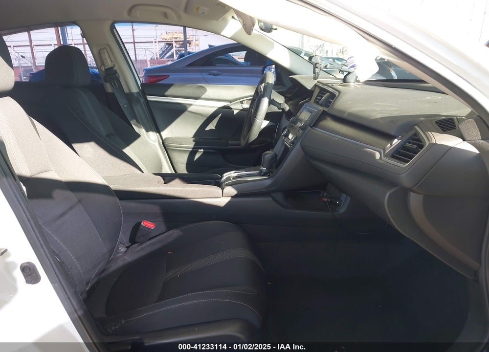 2019 HONDA CIVIC VIN: 2HGFC2F60KH575725