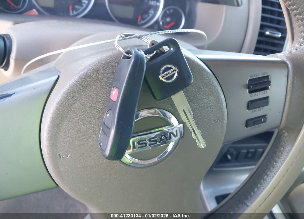 2005 NISSAN PATHFINDER SE VIN: 5N1AR18W75C711706