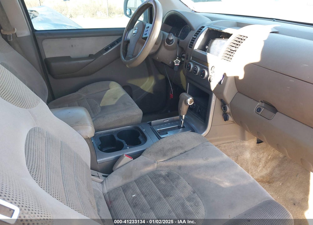 2005 NISSAN PATHFINDER SE VIN: 5N1AR18W75C711706