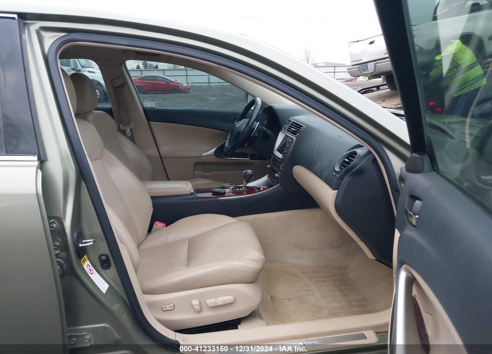 2006 LEXUS IS 250 VIN: JTHCK262062000846