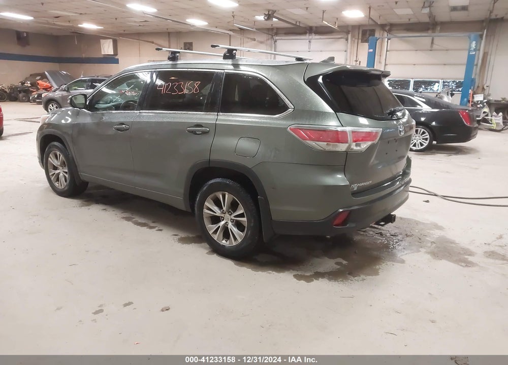 2015 TOYOTA HIGHLANDER XLE V6 VIN: 5TDJKRFH1FS126003