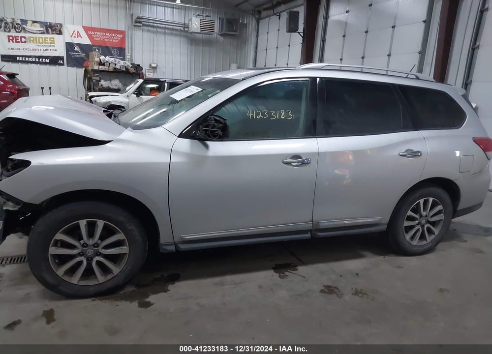 2014 NISSAN PATHFINDER SL VIN: 5N1AR2MM9EC620947
