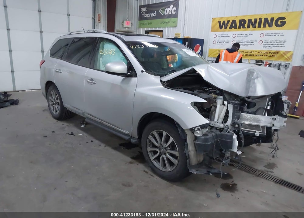 2014 NISSAN PATHFINDER SL VIN: 5N1AR2MM9EC620947