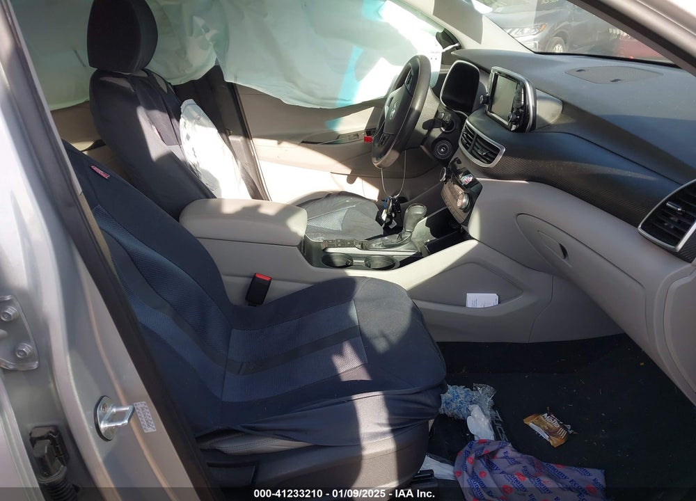 2019 HYUNDAI TUCSON SE VIN: KM8J2CA41KU003465