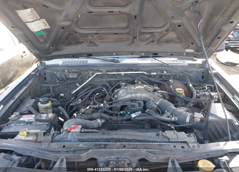 2002 NISSAN XTERRA XE VIN: 5N1ED28T42C583707