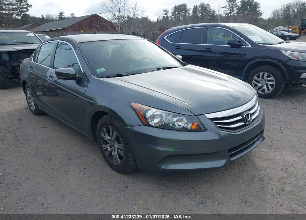 2011 HONDA ACCORD 2.4 LX-P VIN: 1HGCP2F43BA050369