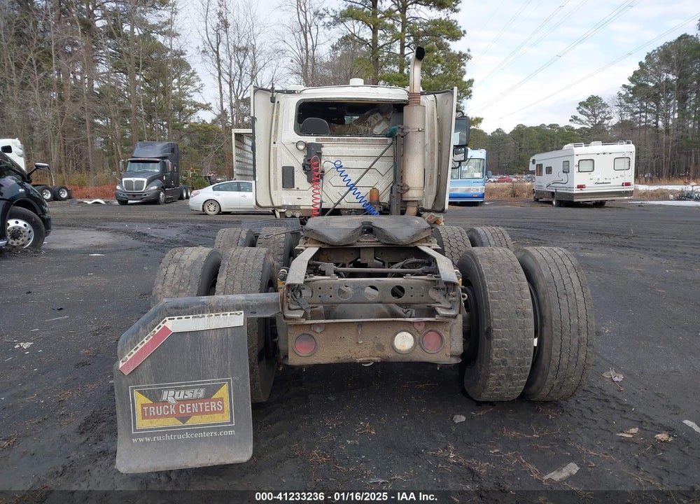 2007 INTERNATIONAL 8600 8600 VIN: 1HSHXAHR07J439623