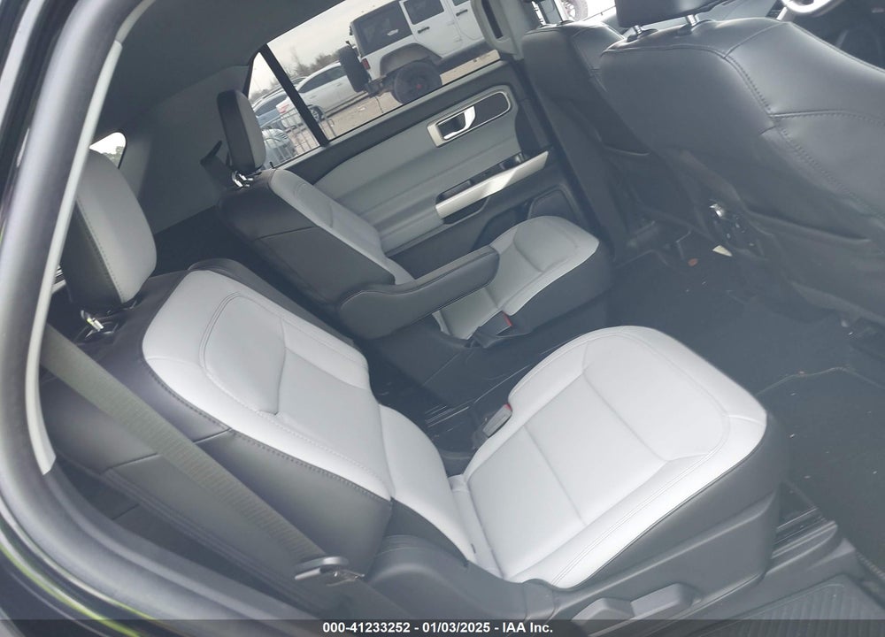 2021 FORD EXPLORER VIN: 1FMSK7DH6MGC38214