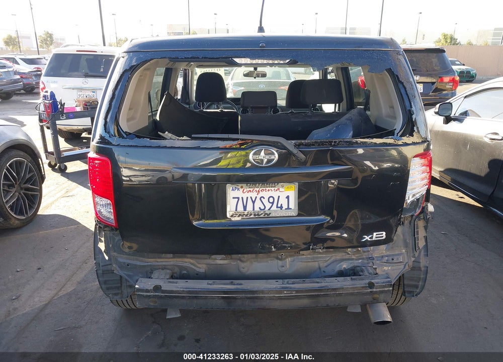 2015 SCION XB VIN: JTLZE4FE1FJ071878