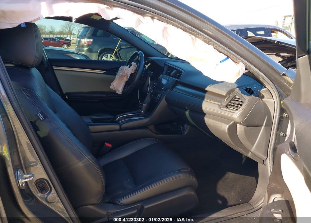 2017 HONDA CIVIC VIN: SHHFK7H42HU204704