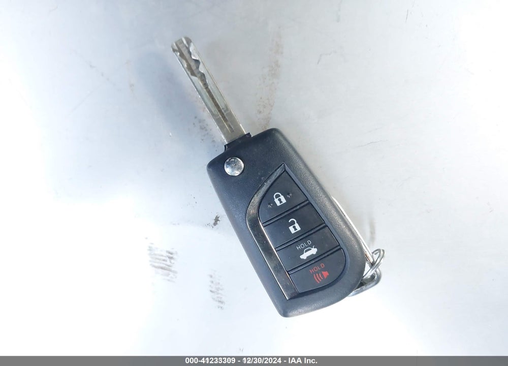 2024 TOYOTA CAMRY LE VIN: 4T1C11AK8RU877093