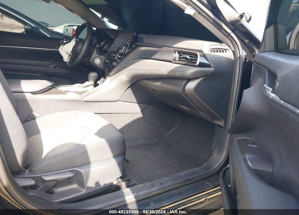 2024 TOYOTA CAMRY LE VIN: 4T1C11AK8RU877093