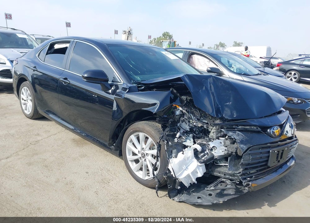 2024 TOYOTA CAMRY LE VIN: 4T1C11AK8RU877093