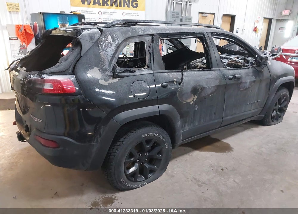 2015 JEEP CHEROKEE VIN: 1C4PJMBS6FW672085