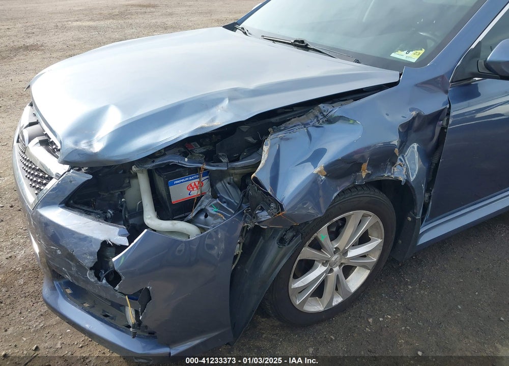 2014 SUBARU LEGACY 2.5I LIMITED VIN: 4S3BMBL69E3014669