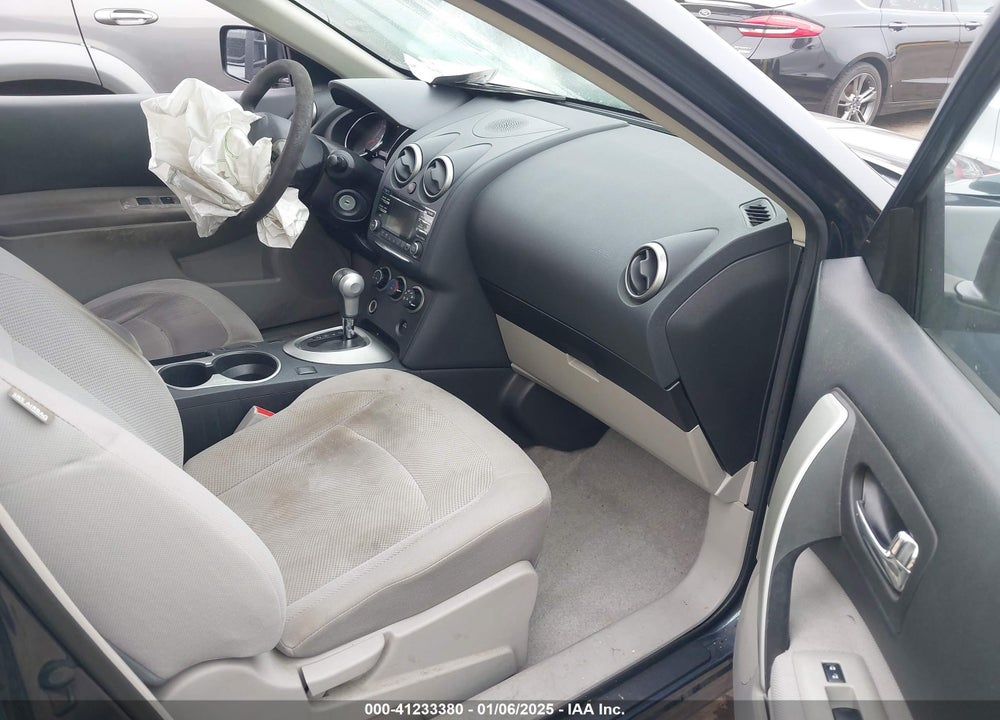 2015 NISSAN ROGUE SELECT S VIN: JN8AS5MT9FW163367