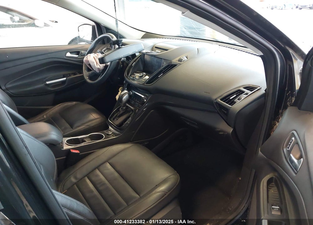 2015 FORD ESCAPE TITANIUM VIN: 1FMCU9J99FUA92788