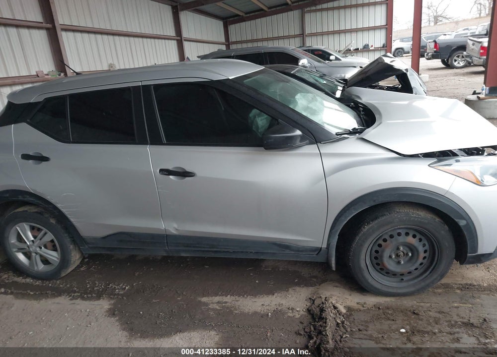 2019 NISSAN KICKS S VIN: 3N1CP5CU1KL536775