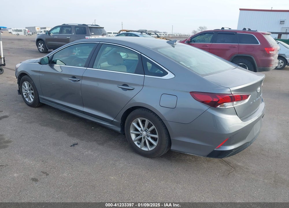 2018 HYUNDAI SONATA VIN: 5NPE24AFXJH623074