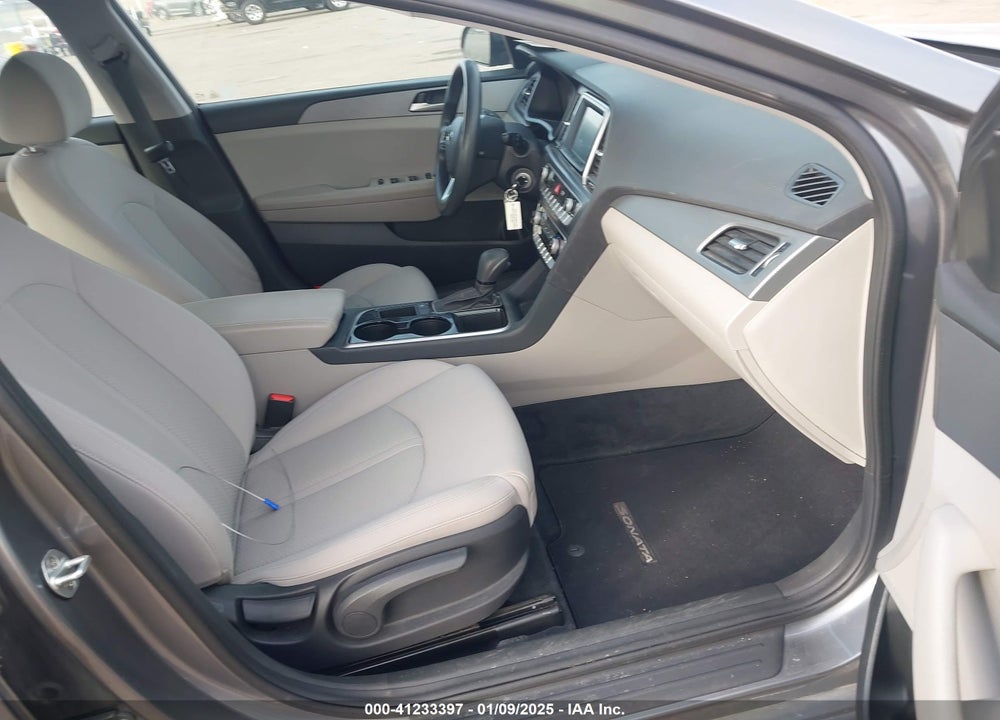 2018 HYUNDAI SONATA VIN: 5NPE24AFXJH623074