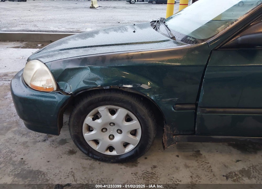 1998 HONDA CIVIC DX VIN: 2HGEJ6527WH588291