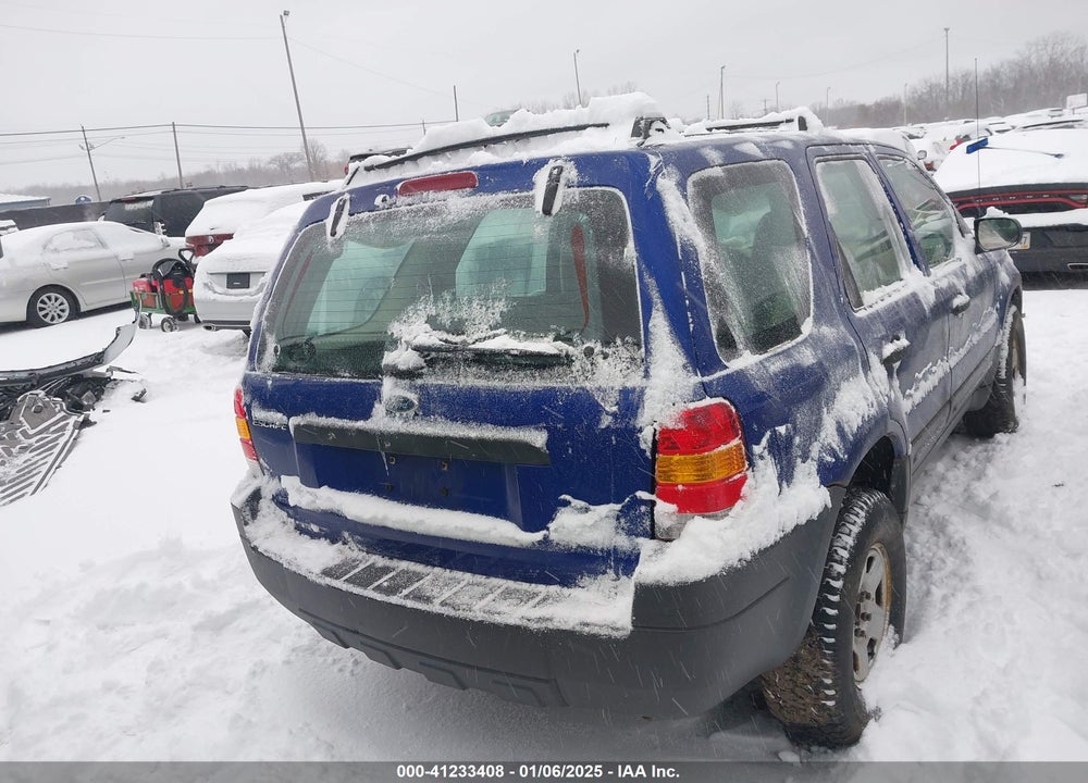 2005 FORD ESCAPE XLS VIN: 1FMYU02Z75KE33468