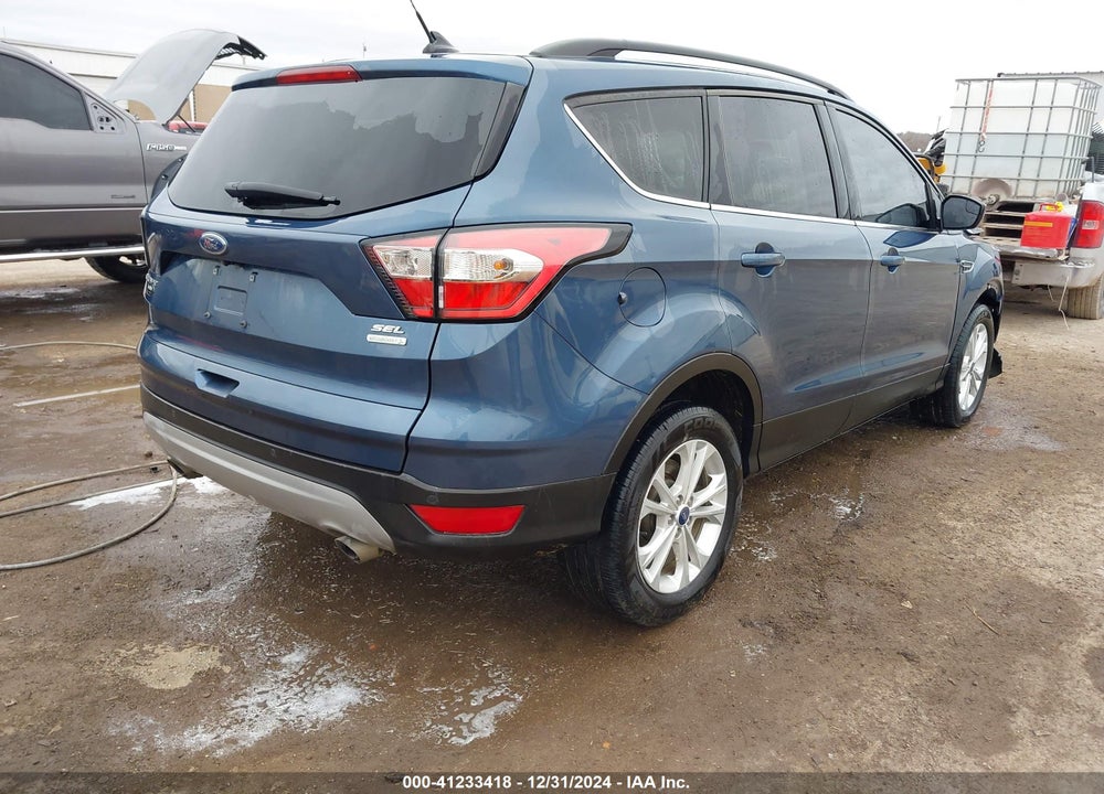 2018 FORD ESCAPE SEL VIN: 1FMCU0HDXJUB60420