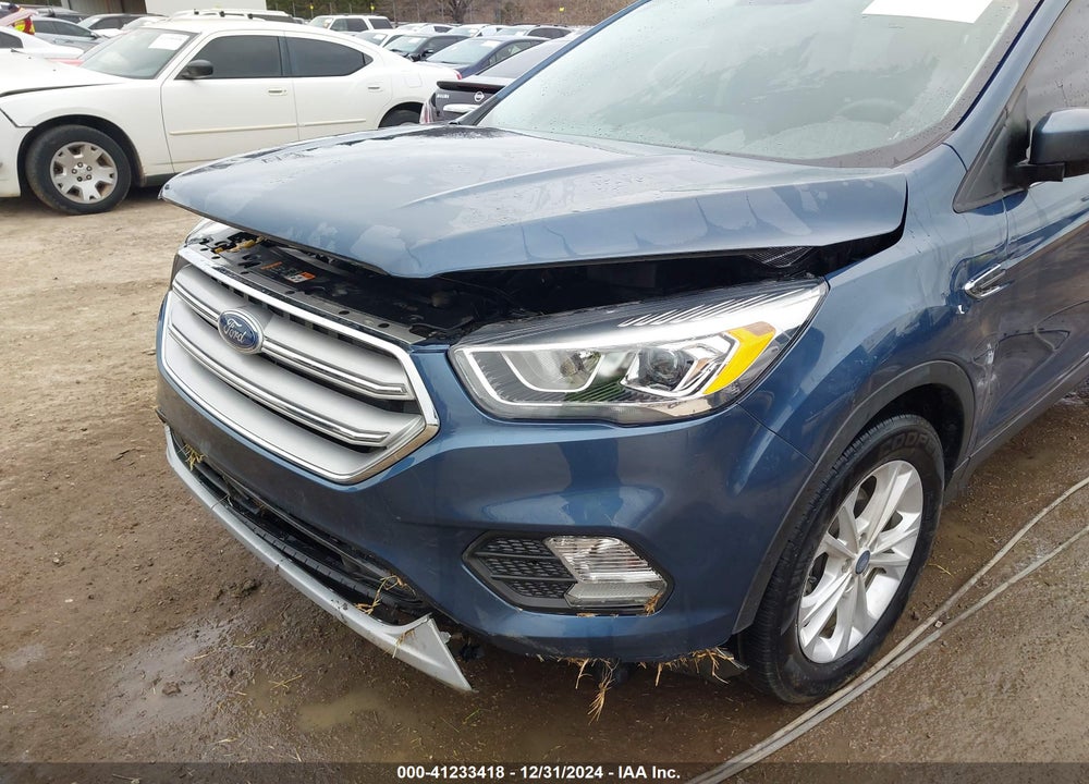2018 FORD ESCAPE SEL VIN: 1FMCU0HDXJUB60420