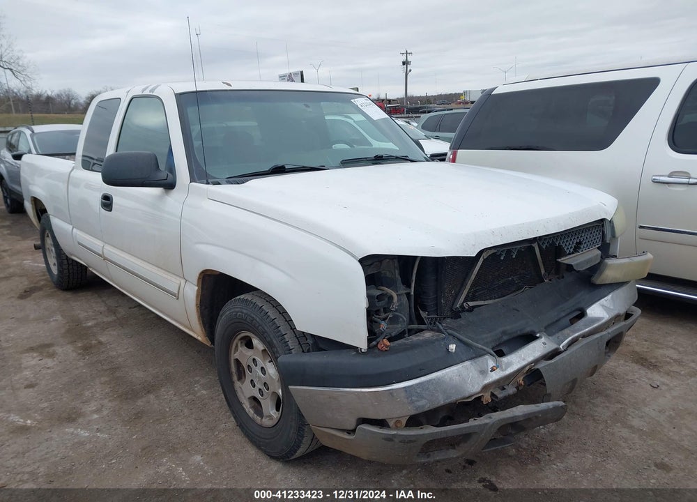 2004 CHEVROLET SILVERADO 1500 LS VIN: 2GCEC19V041145194