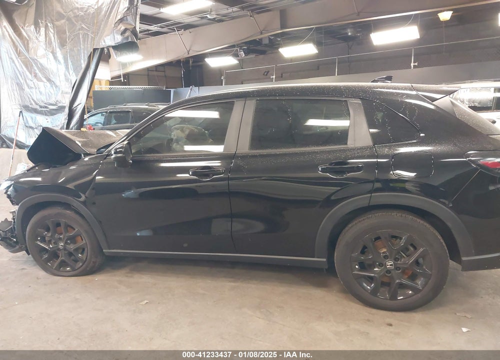 2024 HONDA HR-V AWD SPORT/AWD SPORT W/O BSI VIN: 3CZRZ2H52RM715679