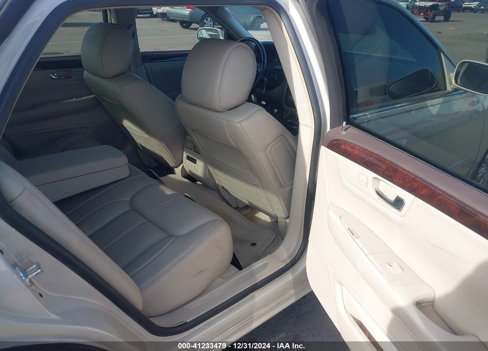 2011 CADILLAC DTS PREMIUM COLLECTION VIN: 1G6KH5E65BU131774