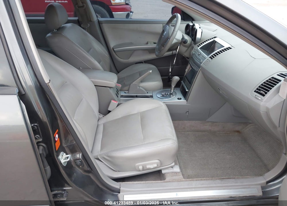 2005 NISSAN MAXIMA 3.5 SE VIN: 1N4BA41E25C863725
