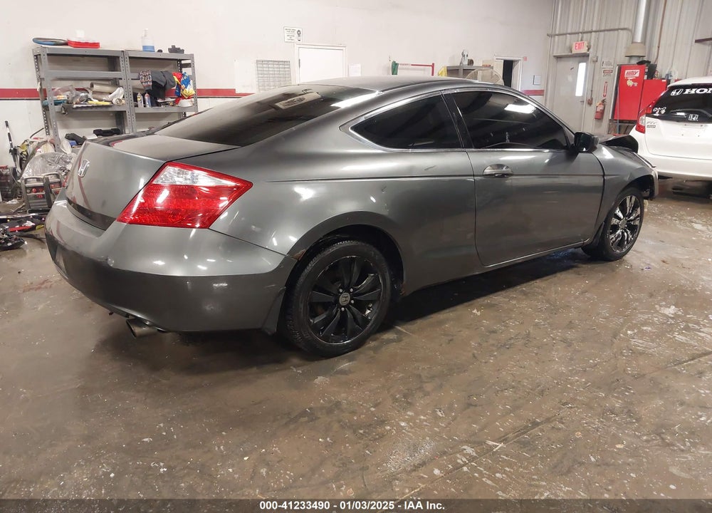 2009 HONDA ACCORD 2.4 LX-S VIN: 1HGCS12359A024288