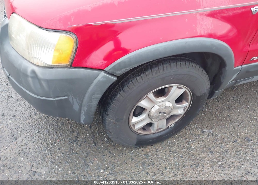 2001 FORD ESCAPE XLT VIN: 1FMYU04161KA94879