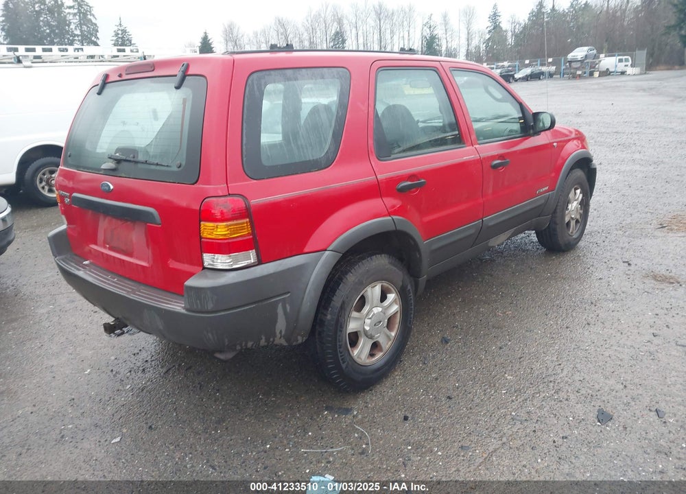 2001 FORD ESCAPE XLT VIN: 1FMYU04161KA94879