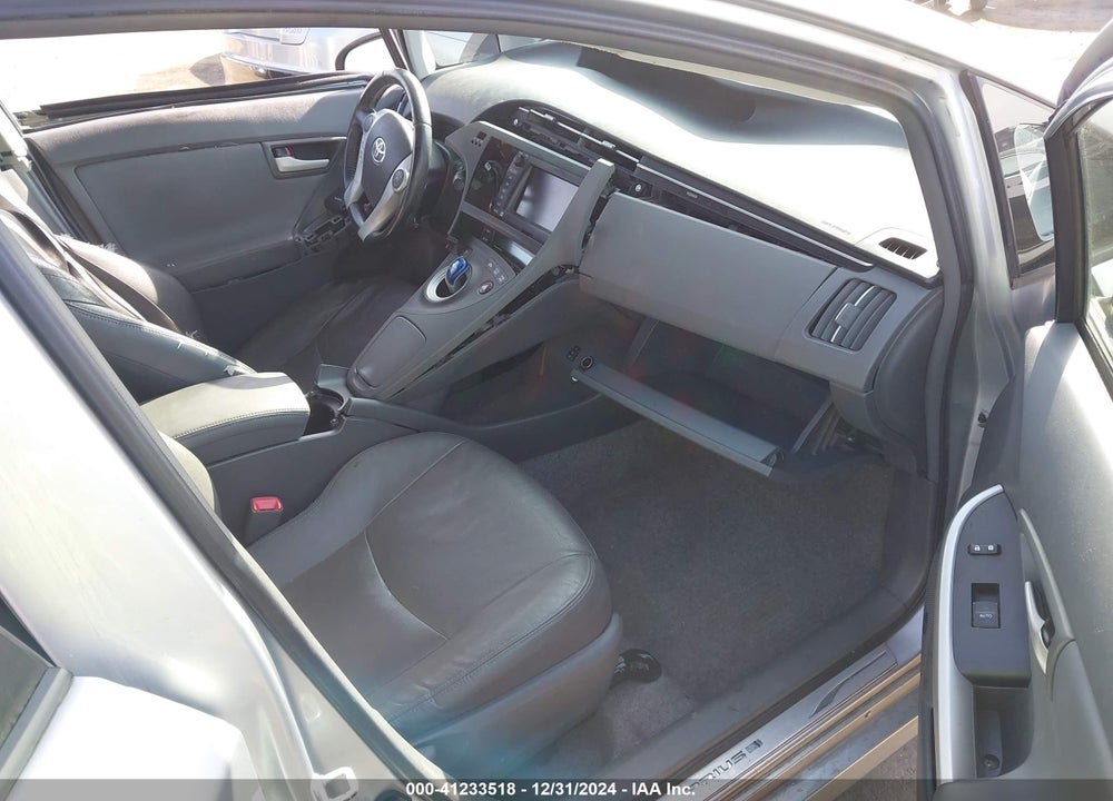 2011 TOYOTA PRIUS FOUR VIN: JTDKN3DU5B5322647