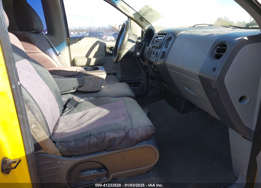 2004 FORD F-150 STX/XLT VIN: 1FTRF02W74KA09294