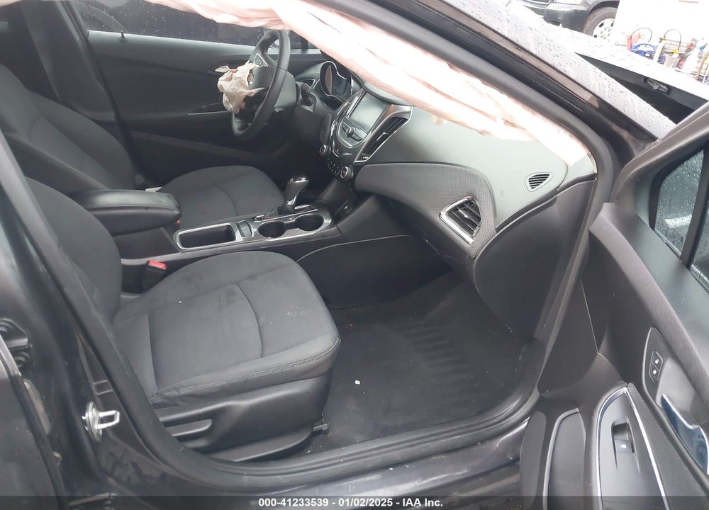 2017 CHEVROLET CRUZE VIN: 1G1BE5SM4H7259996