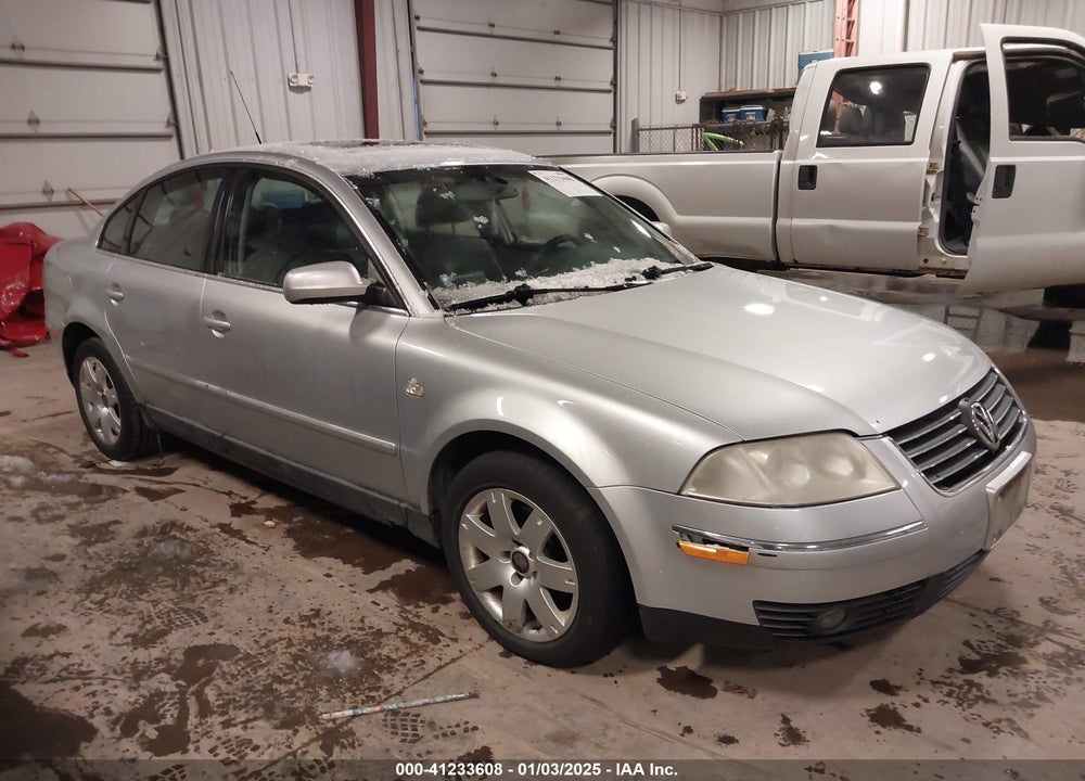 2003 VOLKSWAGEN PASSAT GLX VIN: WVWRH63B63P206208