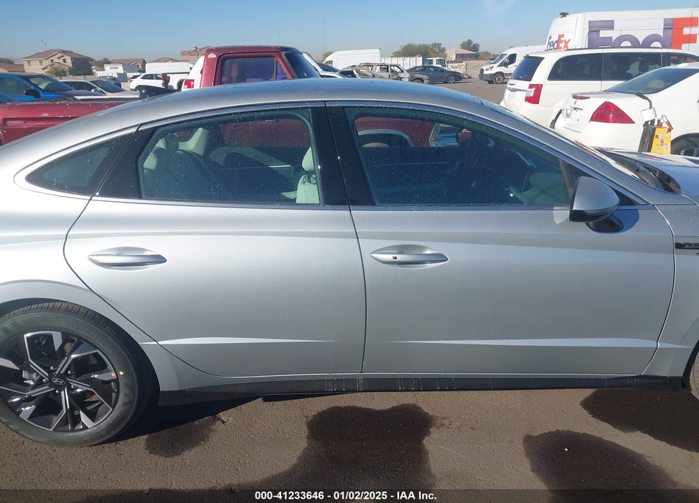 2025 HYUNDAI SONATA SEL VIN: KMHL64JA2SA454074
