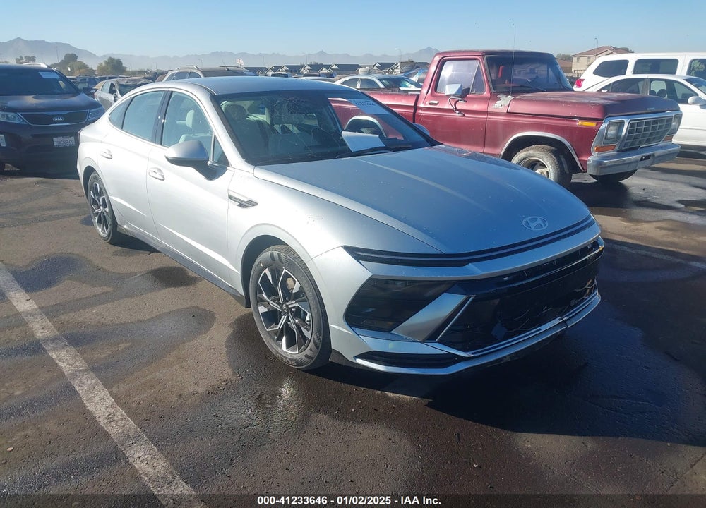 2025 HYUNDAI SONATA SEL VIN: KMHL64JA2SA454074