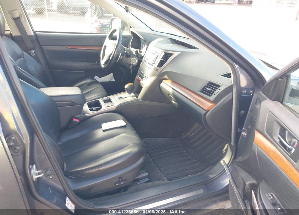 2014 SUBARU OUTBACK 2.5I LIMITED VIN: 4S4BRCKC6E3265238